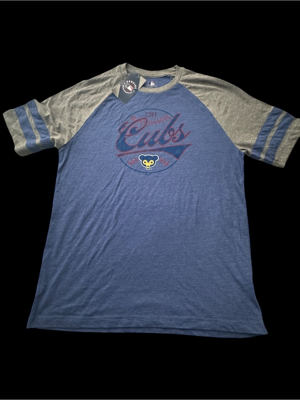New men’s Chicago cubs soft Raglan Short-Sleeve Crew Tee large
